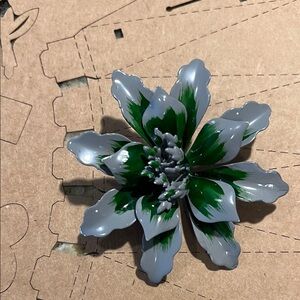 Elegant Green and Gray Floral Brooch